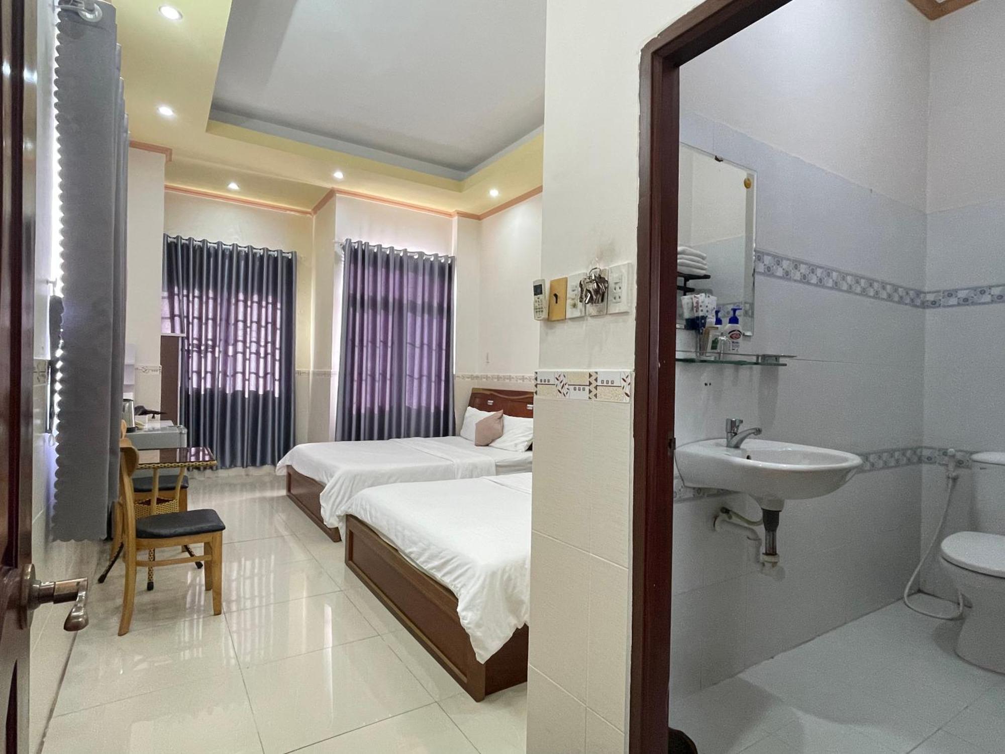 Huy Hoang Motel - Кантхо Экстерьер фото