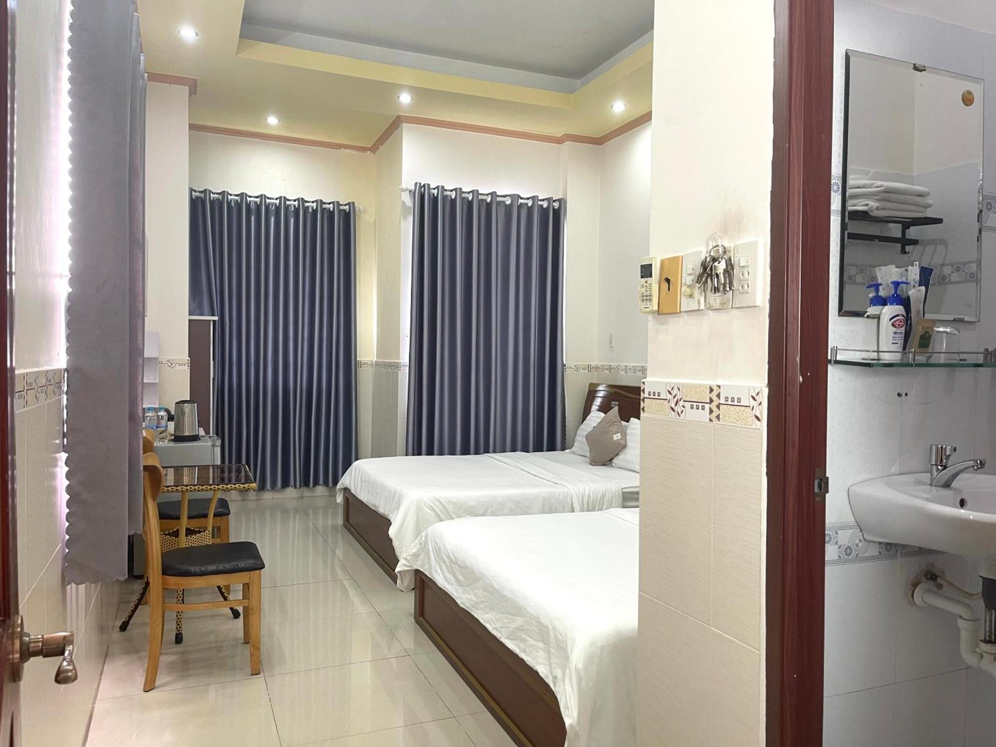Huy Hoang Motel - Кантхо Экстерьер фото